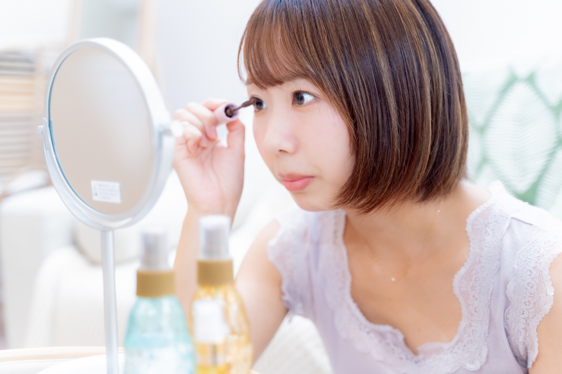 下まぶたメイクのコツは目のバランスが重要！基本のやり方や意識したいコツを紹介│美容情報サイト Beauty Web(ビューティーウェブ)