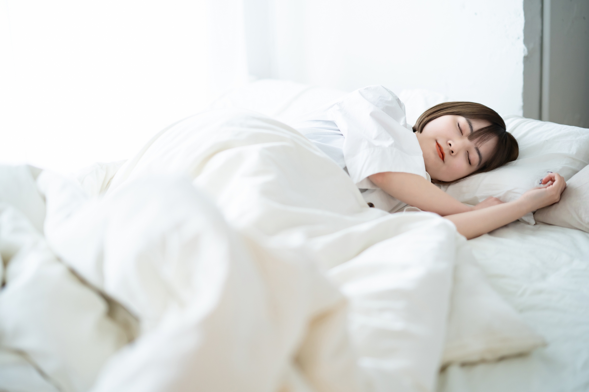 お肌のゴールデンタイムは実在する？美肌を導く睡眠法に迫る│美容情報サイト Beauty Web(ビューティーウェブ)