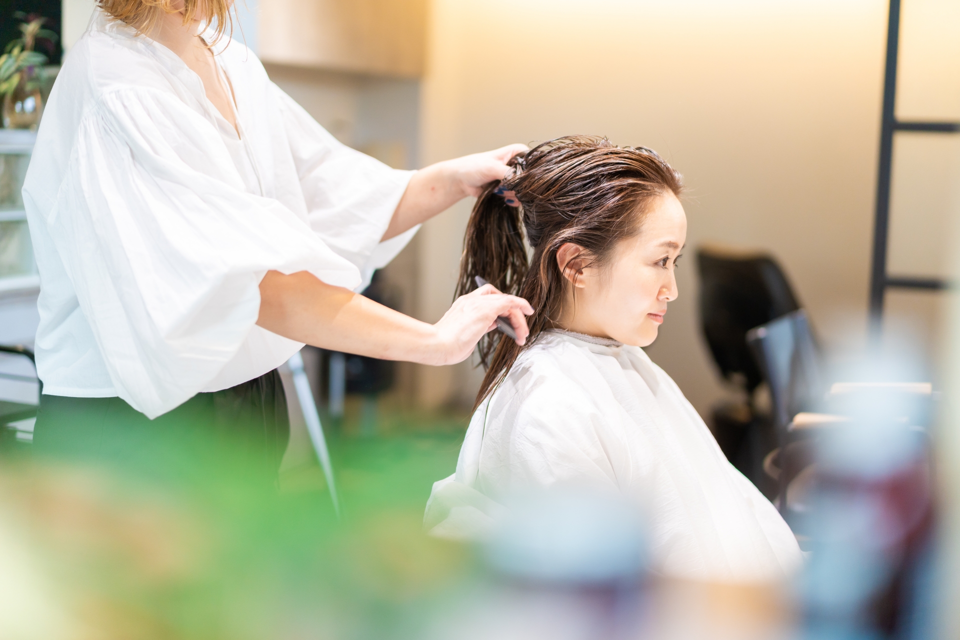 ヘアカラーで落ちにくい色は？髪色を長持ちさせる方法やヘアカラーが色落ち早くなる原因も紹介！│美容情報サイト Beauty Web(ビューティーウェブ)