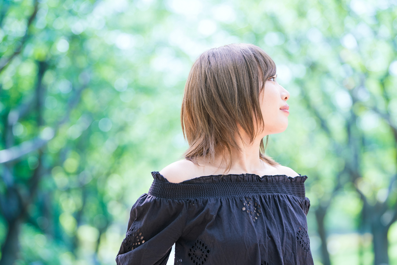 初夏はウルフカットがおすすめ！魅力の理由とおすすめウルフカットを紹介│美容情報サイト Beauty Web(ビューティーウェブ)