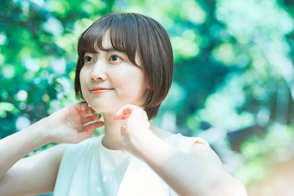 顔の大きさは関係ない！小顔見えするショートヘアスタイルを徹底解説│美容情報サイト Beauty Web(ビューティーウェブ)