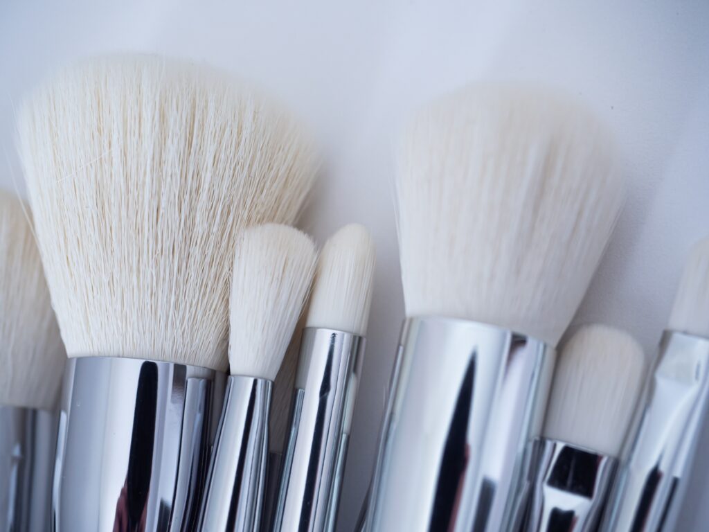 メイクブラシの種類や使い方！使い分け方や洗い方まで徹底解説│美容情報サイト Beauty Web(ビューティーウェブ)