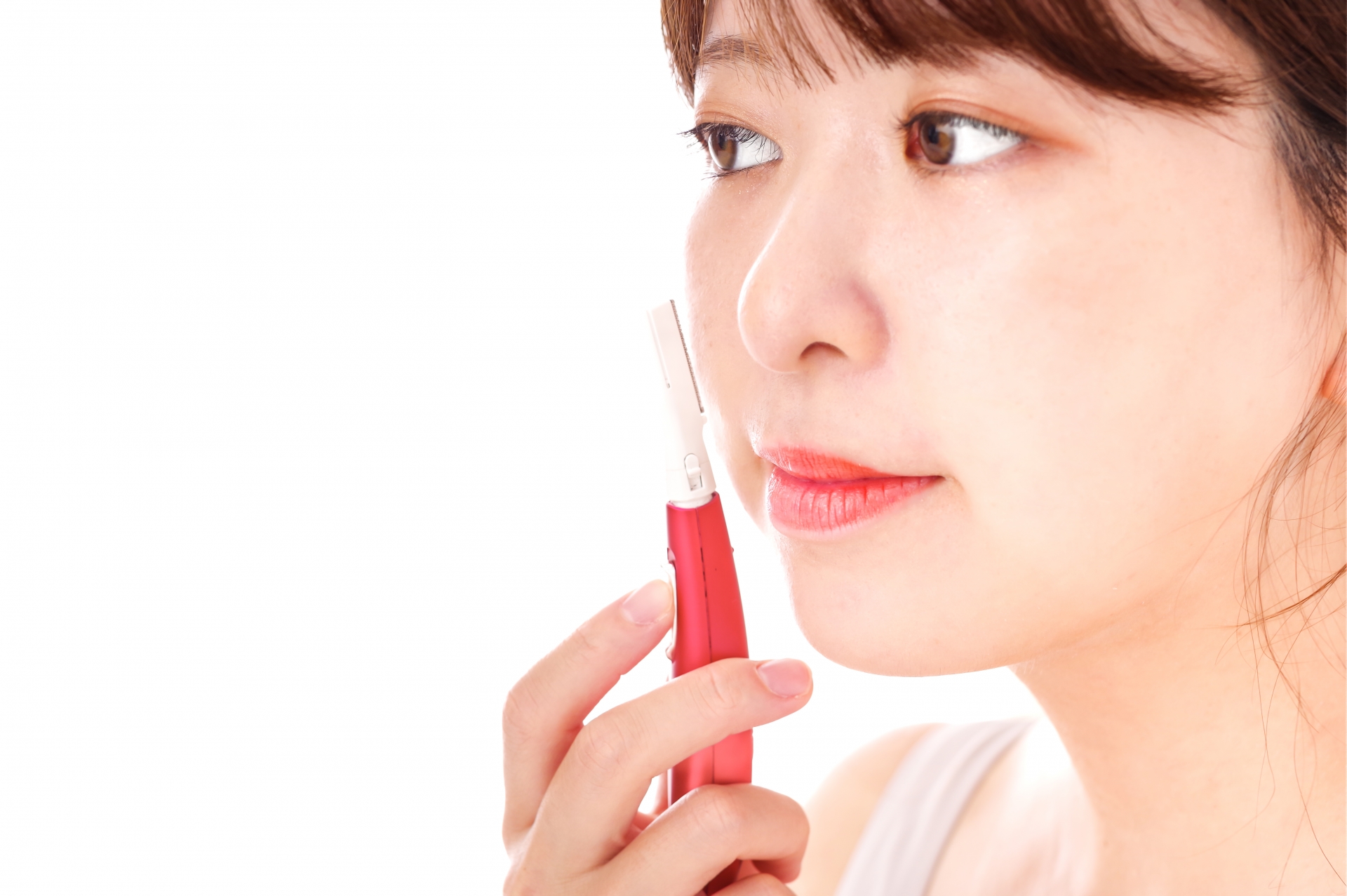 顔の産毛処理で知っておきたい注意点！正しいケア方法や産毛処理のメリットについて紹介│美容情報サイト Beauty Web(ビューティーウェブ)