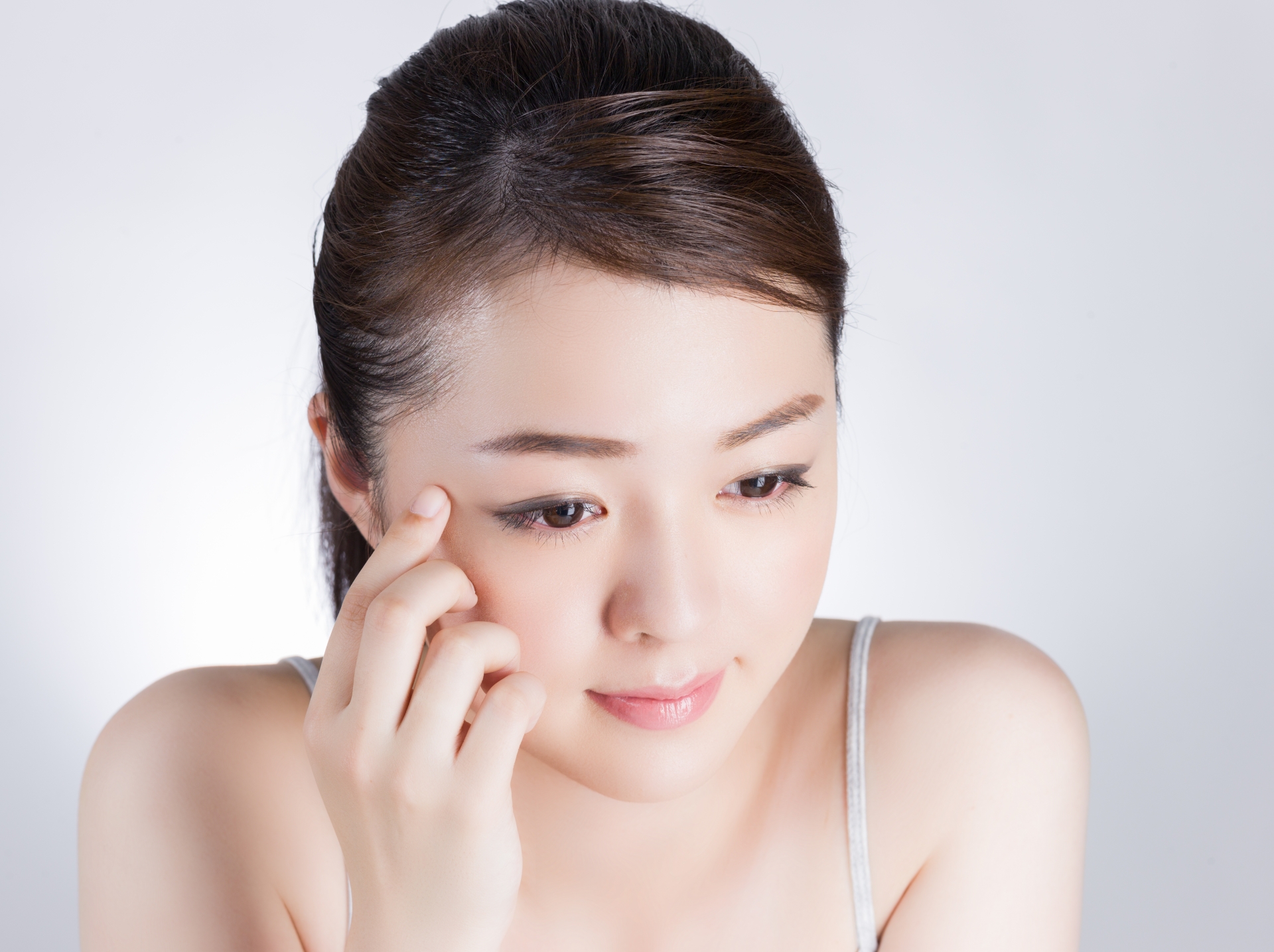 眉毛エクステ・眉毛増毛で叶える理想の自分へ│美容情報サイト Beauty Web(ビューティーウェブ)