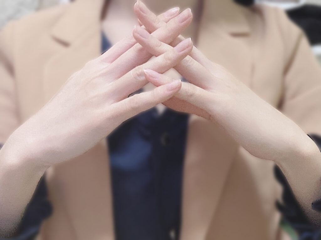 マルチバームでネイルケア!特徴や使い方について徹底解説│美容情報サイト Beauty Web(ビューティーウェブ)