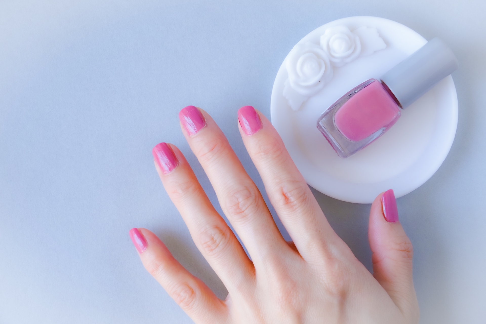 急いでいる時に便利なネイルガードとは？急いでいるときにできる裏技を紹介│美容情報サイト Beauty Web(ビューティーウェブ)