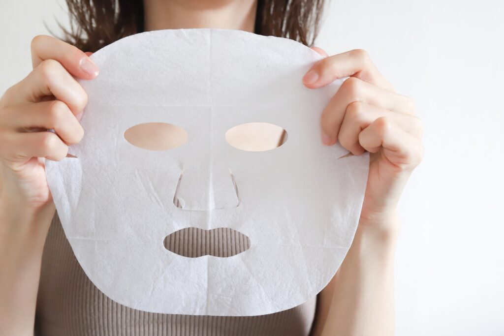 毎日のフェイスパックはあり?効果的な頻度やタイミングについて解説│美容情報サイト Beauty Web(ビューティーウェブ)