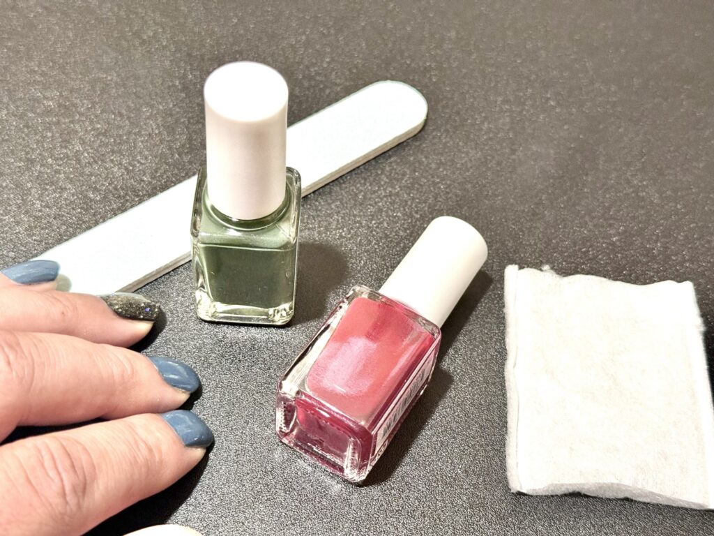 ネイルオフは自宅で簡単に!爪を傷めず美しい指先│美容情報サイト Beauty Web(ビューティーウェブ)をキープ