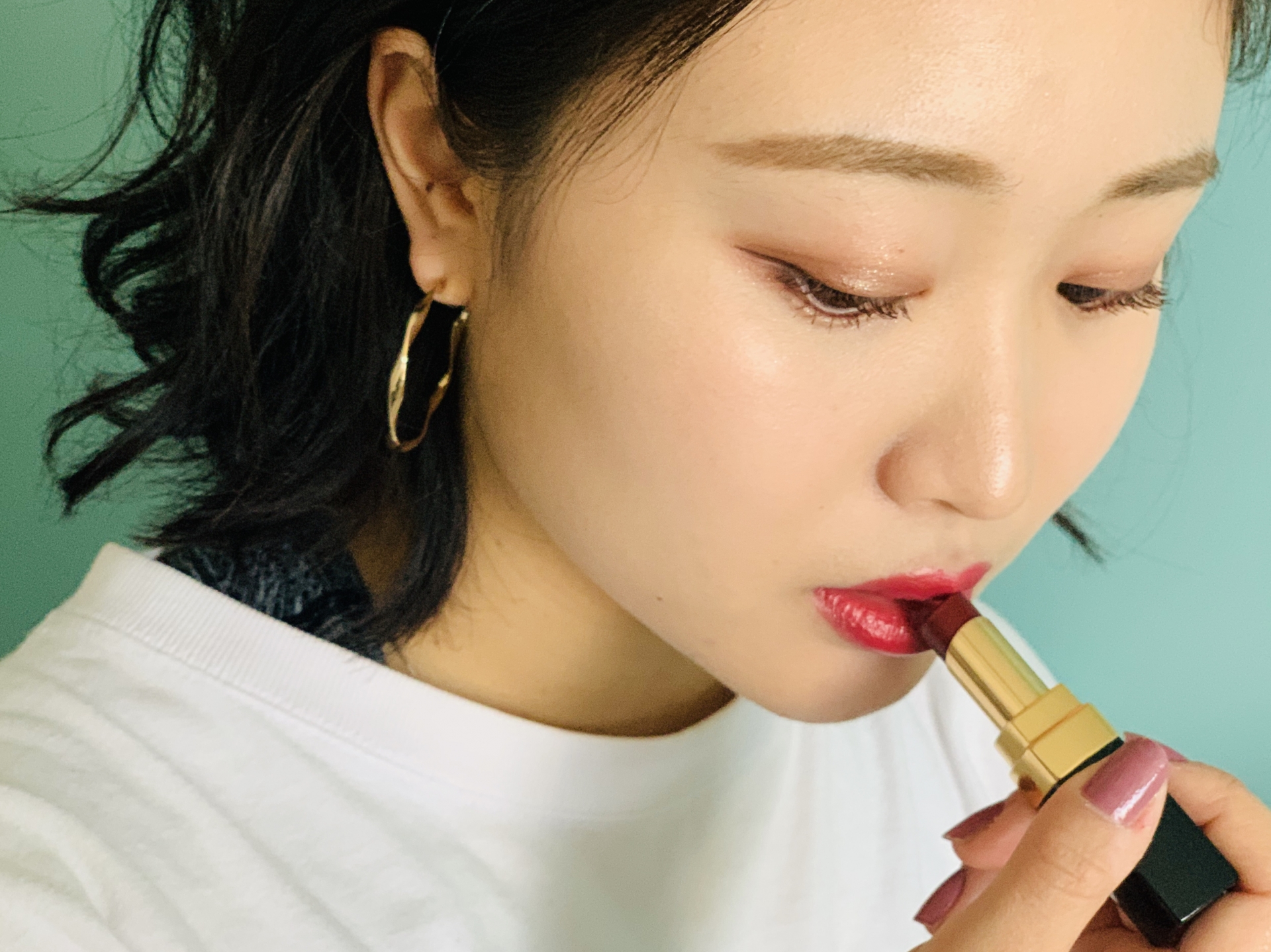 色落ちしないリップメイク術｜一日中キープする秘訣を完全ガイド│美容情報サイト Beauty Web(ビューティーウェブ)