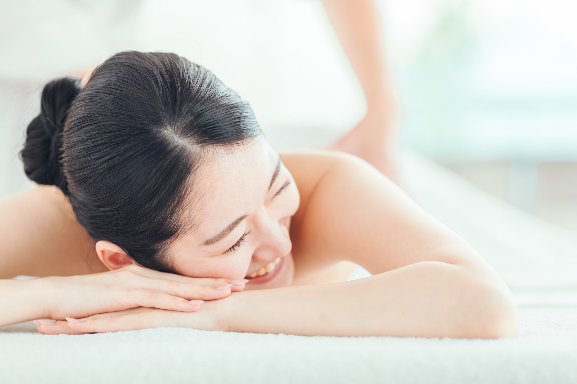 エステサロンを利用する際の費用相場はどのくらい？部分別の相場を徹底調査│美容情報サイト Beauty Web(ビューティーウェブ)