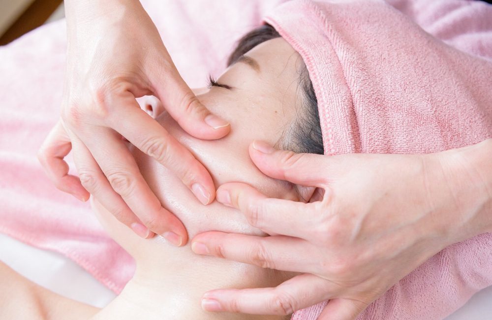 千葉県松戸市本町にあるコルギサロン ~コルギサロンLaLaBones~│美容情報サイト Beauty Web(ビューティーウェブ)