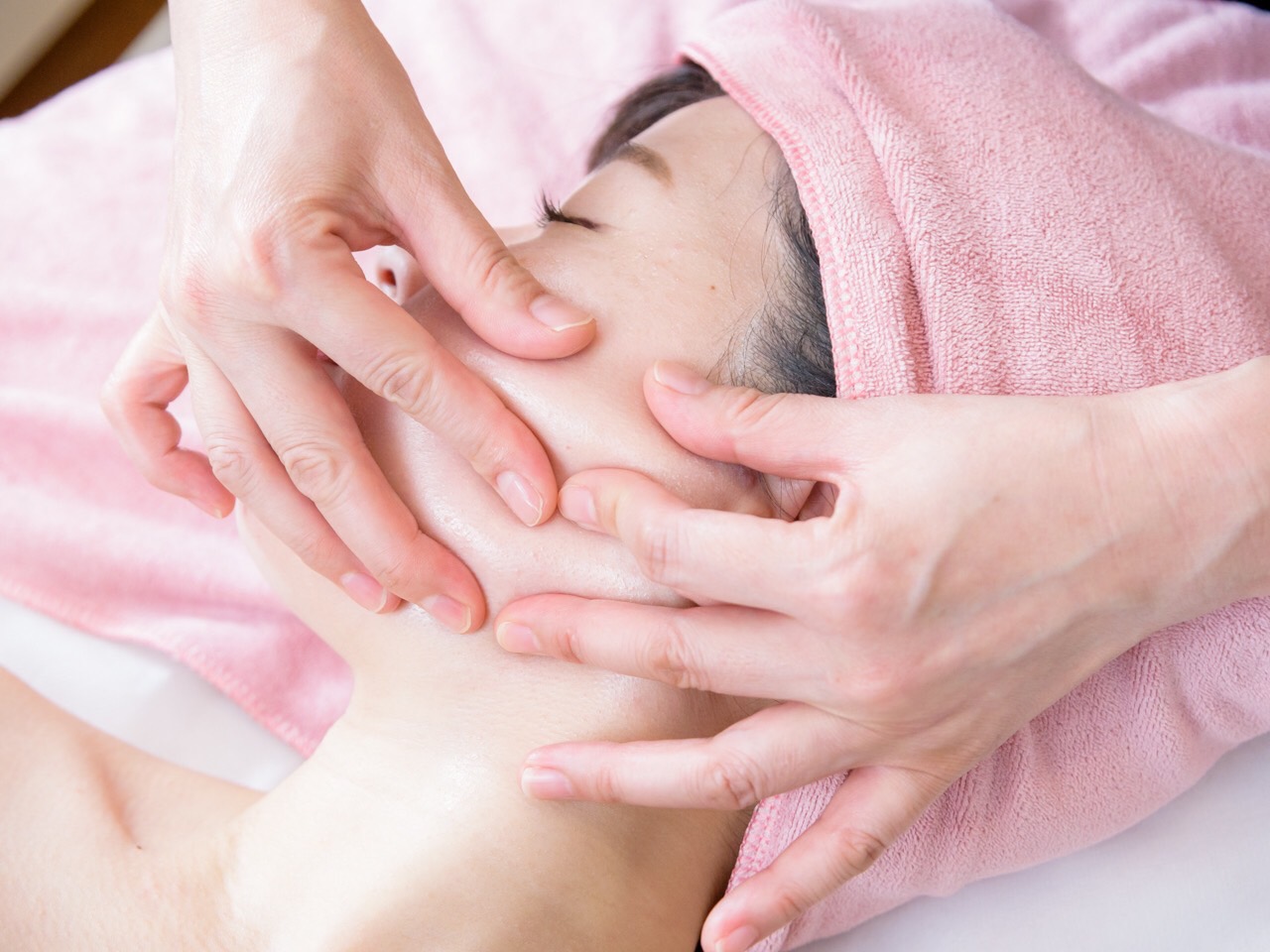 千葉県松戸市本町にあるコルギサロン ~コルギサロンLaLaBones~│美容情報サイト Beauty Web(ビューティーウェブ)