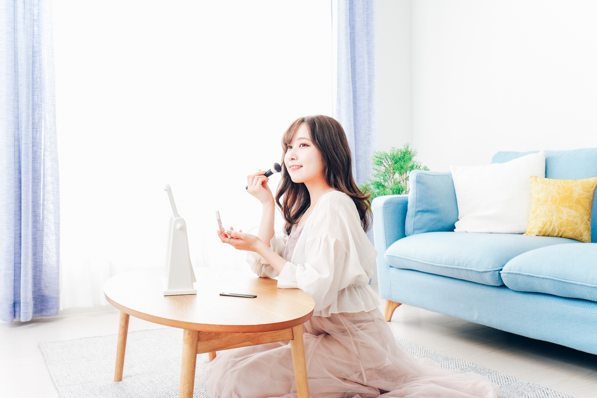 テカリ防止メイクのコツ｜化粧崩れしない肌をつくる方法│美容情報サイト Beauty Web(ビューティーウェブ)