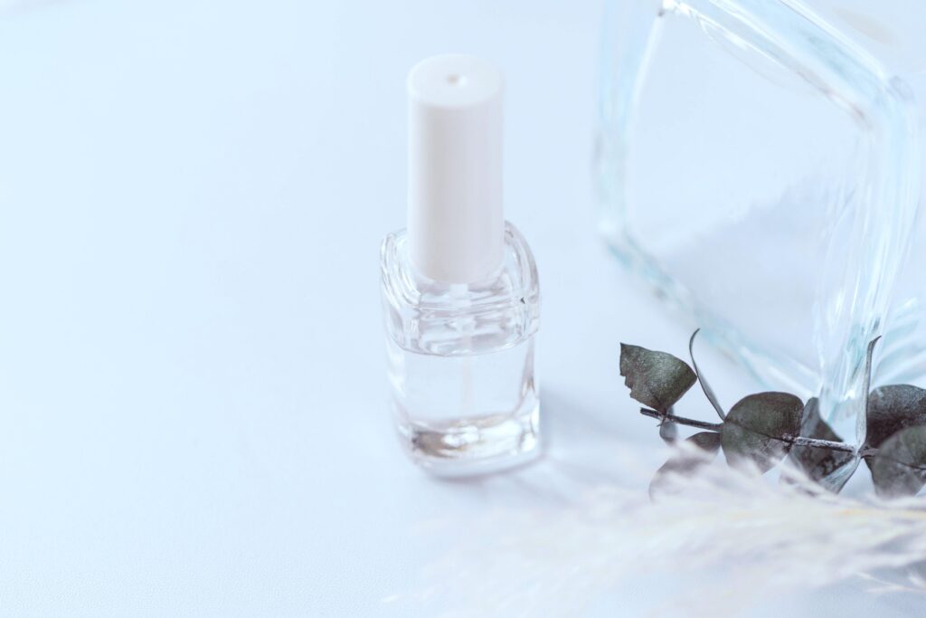 ネイルを美しく保つために欠かせないベースコートの種類と選び方│美容情報サイト Beauty Web(ビューティーウェブ)
