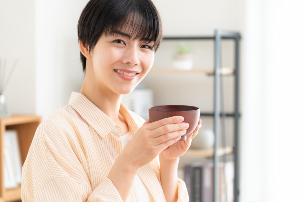 生理前に止まらない食欲…ホルモンと上手につきあうコントロール法│美容情報サイト Beauty Web(ビューティーウェブ)