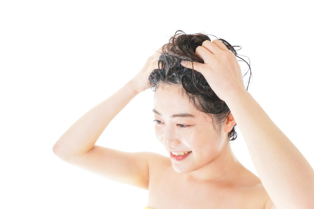 髪のパサパサを改善する方法｜原因と正しいケアで美髪を目指す│美容情報サイト Beauty Web(ビューティーウェブ)