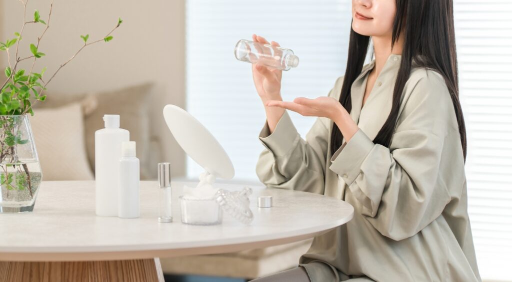 脂性肌（オイリー肌）の正しいスキンケア方法｜テカリ・ベタつきを防ぐ基本ケアのポイント│美容情報サイト Beauty Web(ビューティーウェブ)