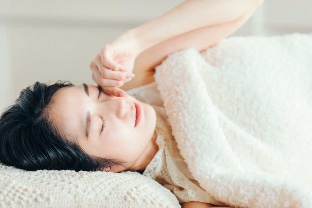 自律神経を整える睡眠の方法｜心と体をリセットして深く眠るコツ│美容情報サイト Beauty Web(ビューティーウェブ)