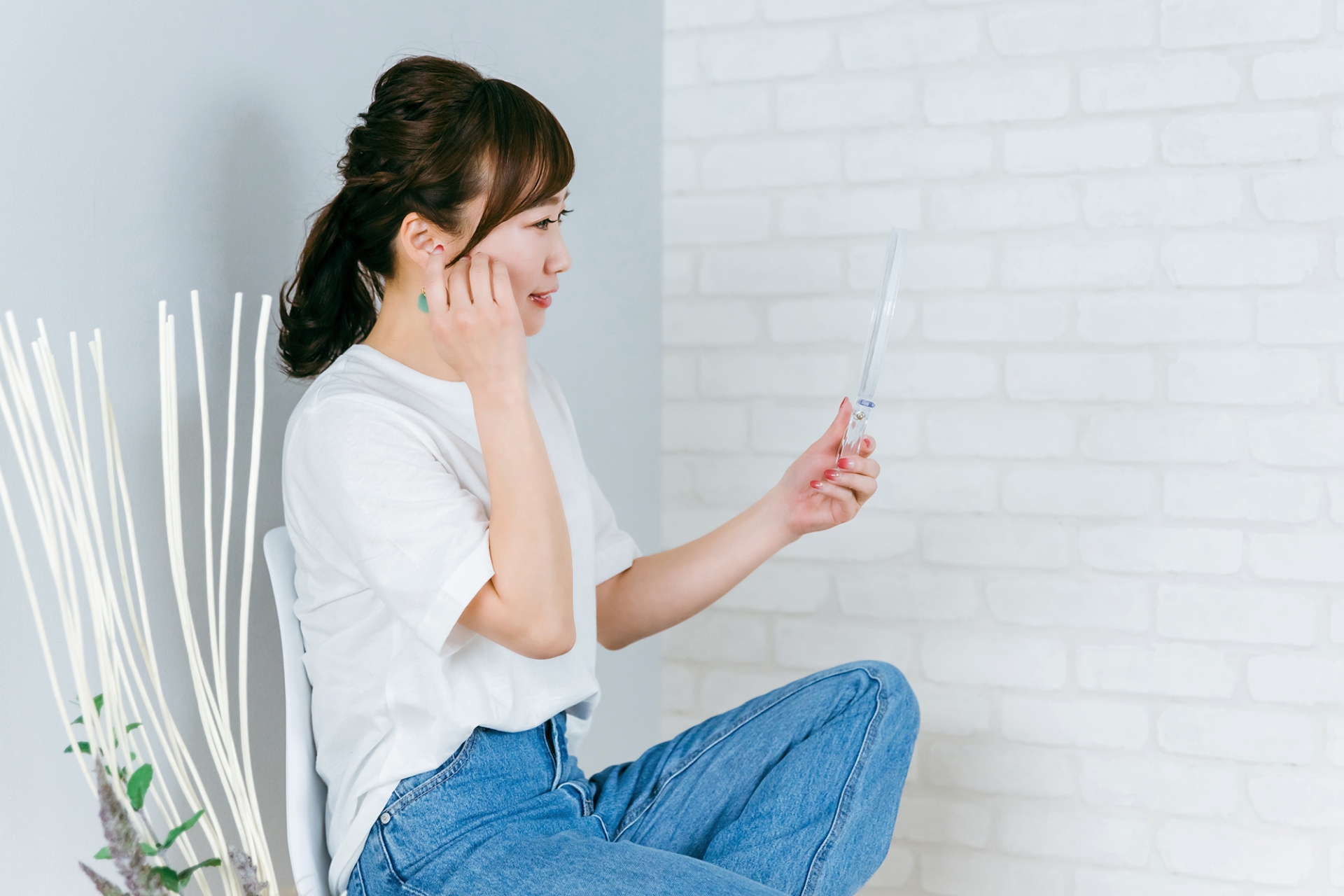 今日からできる静電気防止ヘアケア！おすすめ商品も紹介│美容情報サイト Beauty Web(ビューティーウェブ)