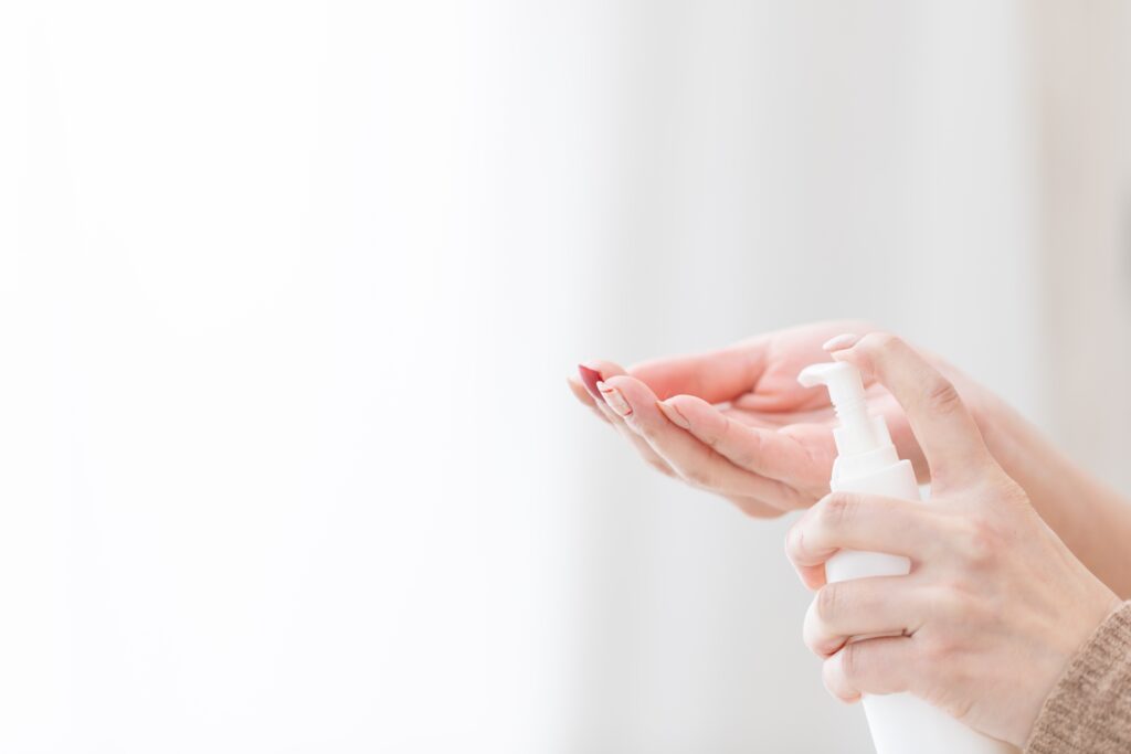 洗い流さないトリートメントの正しい使い方｜美髪を育てる基本ケアガイド│美容情報サイト Beauty Web(ビューティーウェブ)