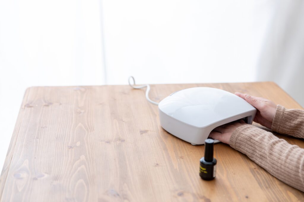 セルフジェルネイル初心者が失敗しないための基礎と実践テクニック│美容情報サイト Beauty Web(ビューティーウェブ)