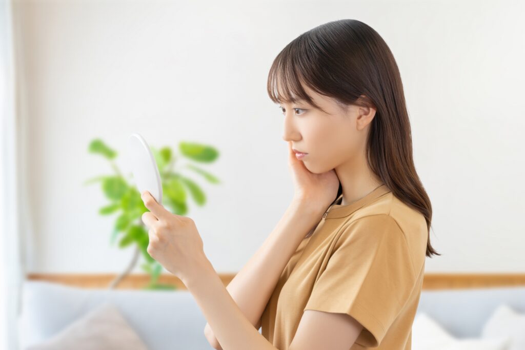 大人ニキビを繰り返す原因とは?同じ場所にできる理由と正しい対策をわかりやすく解説│美容情報サイト Beauty Web(ビューティーウェブ)