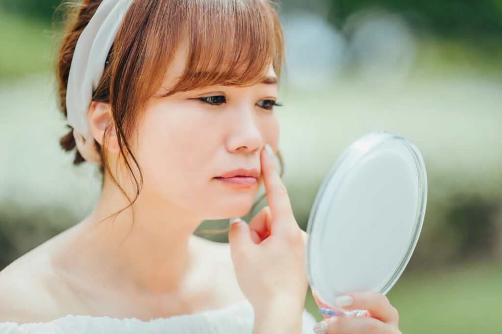 大人ニキビを繰り返す原因とは?同じ場所にできる理由と正しい対策をわかりやすく解説│美容情報サイト Beauty Web(ビューティーウェブ)