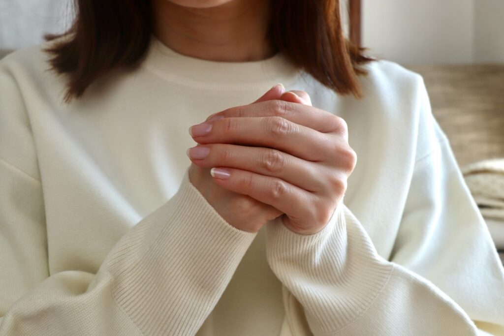 冷え性でお腹が冷える原因と温める方法を徹底解説！即効対策から体質改善まで│美容情報サイト Beauty Web(ビューティーウェブ)