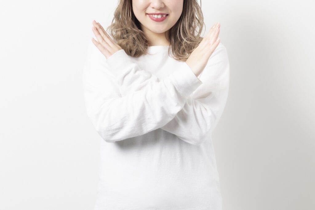 寝る前のストレッチでむくみ解消！たった3分で翌朝スッキリする簡単習慣│美容情報サイト Beauty Web(ビューティーウェブ)