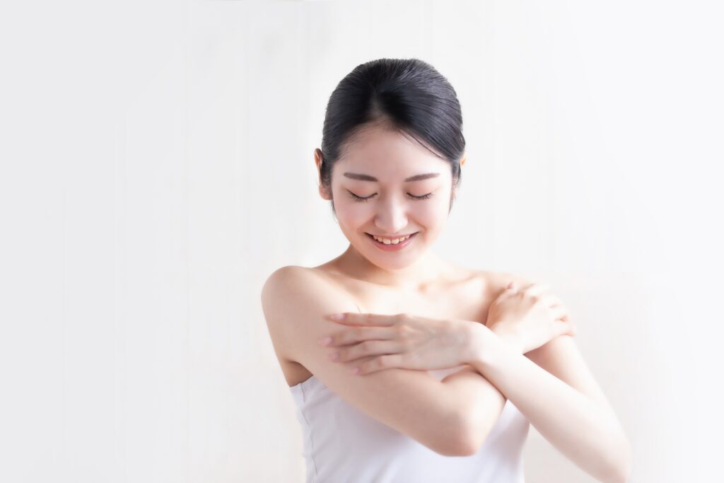 お風呂上がりのボディクリームはいつ塗る？女性のための正しい使い方と失敗しない保湿習慣│美容情報サイト Beauty Web(ビューティーウェブ)