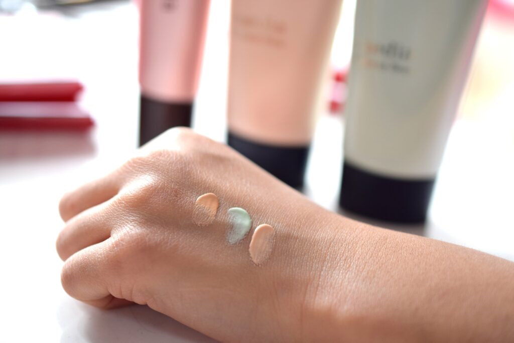 ファンデーションがうろこみたいになる原因と直し方!今すぐできる対処&崩れ防止法│美容情報サイト Beauty Web(ビューティーウェブ)