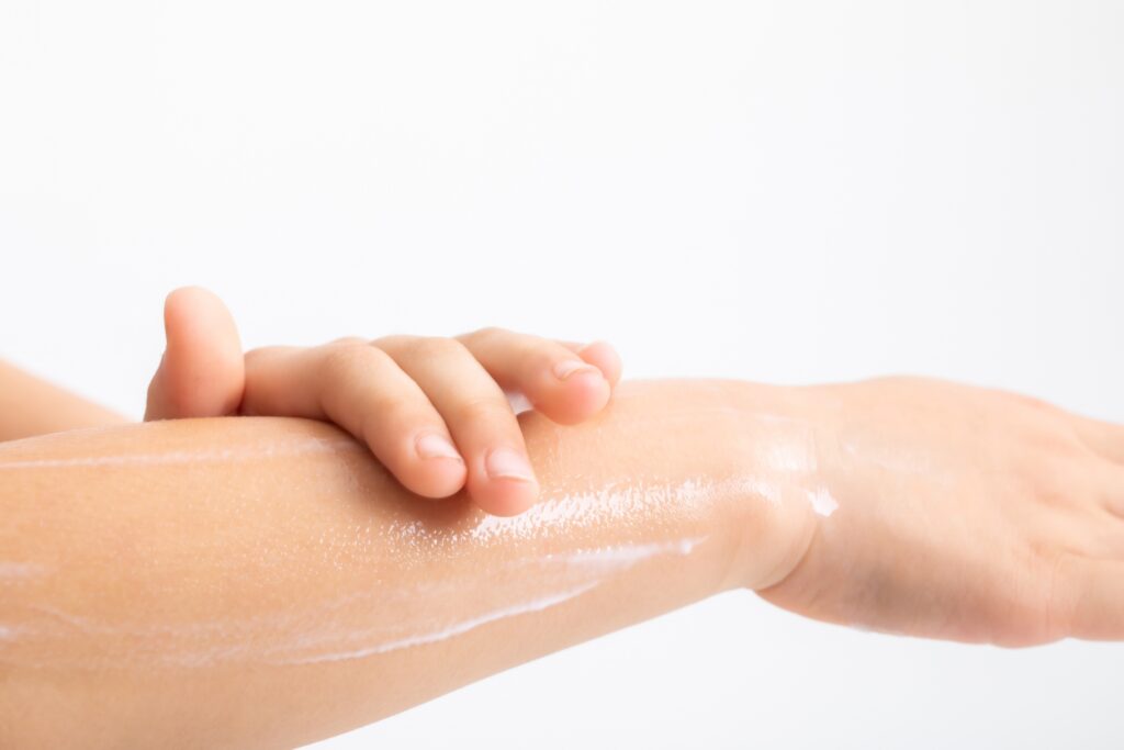 体の乾燥とかゆみの原因とは？30代女性のための正しいケアと改善方法│美容情報サイト Beauty Web(ビューティーウェブ)