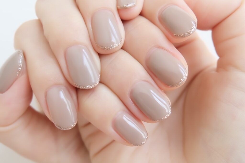 初心者でも失敗しない！マニキュアのおすすめ色と選び方【これだけ見ればOK】│美容情報サイト Beauty Web(ビューティーウェブ)