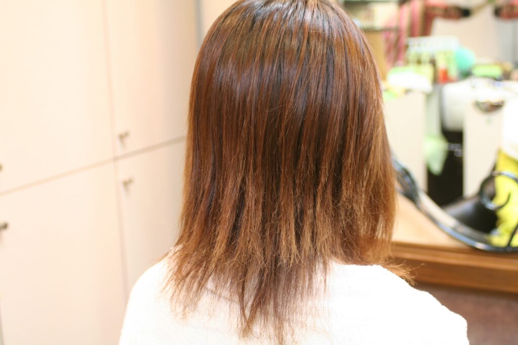 ダメージ毛を改善する方法！原因から正しいヘアケアを徹底解説│美容情報サイト Beauty Web(ビューティーウェブ)