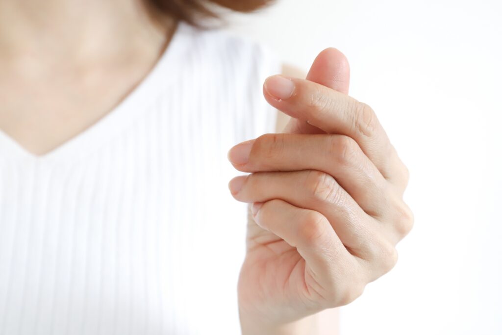 ささくれの正しいケア方法とは?原因・予防・NG習慣まで徹底解説│美容情報サイト Beauty Web(ビューティーウェブ)