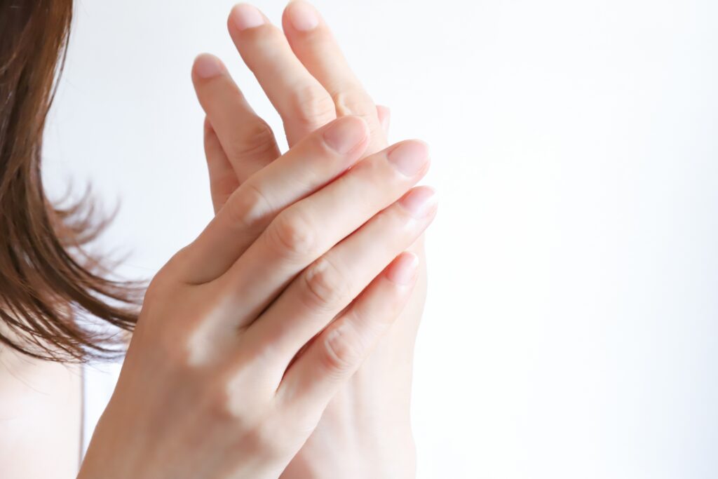 ささくれの正しいケア方法とは？原因・予防・NG習慣まで徹底解説│美容情報サイト Beauty Web(ビューティーウェブ)