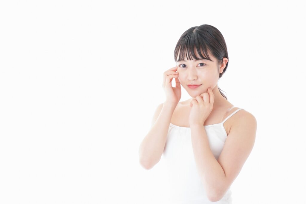 夜に行う角質ケアの頻度はどれくらい？敏感肌でも失敗しない正しいペースと注意点│美容情報サイト Beauty Web(ビューティーウェブ)