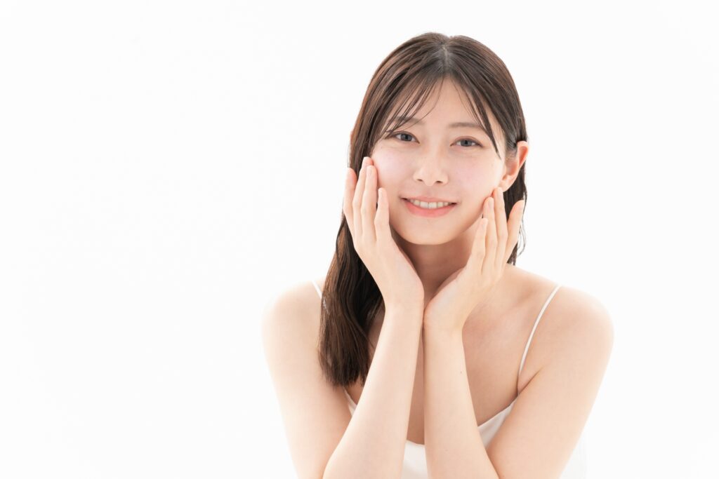 毛穴ケアは夜のルーティンで差がつく！翌朝の肌が変わる正しい習慣│美容情報サイト Beauty Web(ビューティーウェブ)
