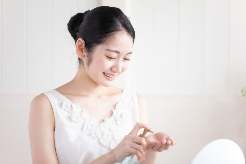 ボディオイルの正しい使い方とタイミング！効果を高める塗り方を解説│美容情報サイト Beauty Web(ビューティーウェブ)
