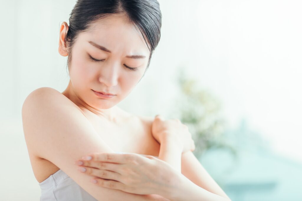 肌のざらつきの原因とは？肌がざらつく理由と改善方法を解説│美容情報サイト Beauty Web(ビューティーウェブ)