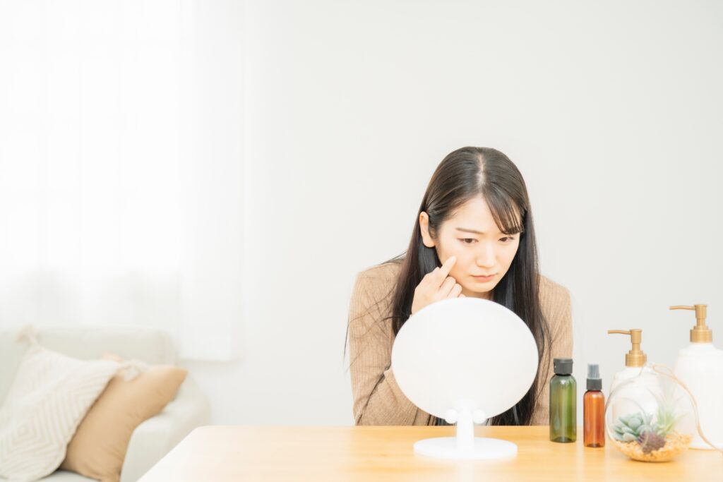 シミができやすい人の特徴とは？原因と今日から見直したい予防ケア│美容情報サイト Beauty Web(ビューティーウェブ)