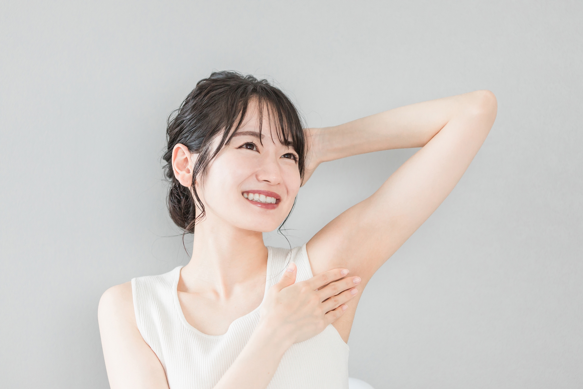 汗の臭い対策を女性向けに解説！原因と外出先でもできるケア方法│美容情報サイト Beauty Web(ビューティーウェブ)