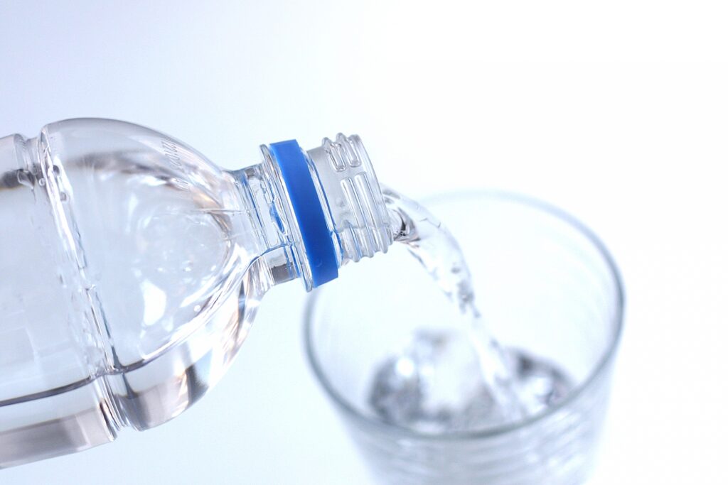 間食がやめられない原因と対策！我慢だけに頼らない整え方を解説│美容情報サイト Beauty Web(ビューティーウェブ)