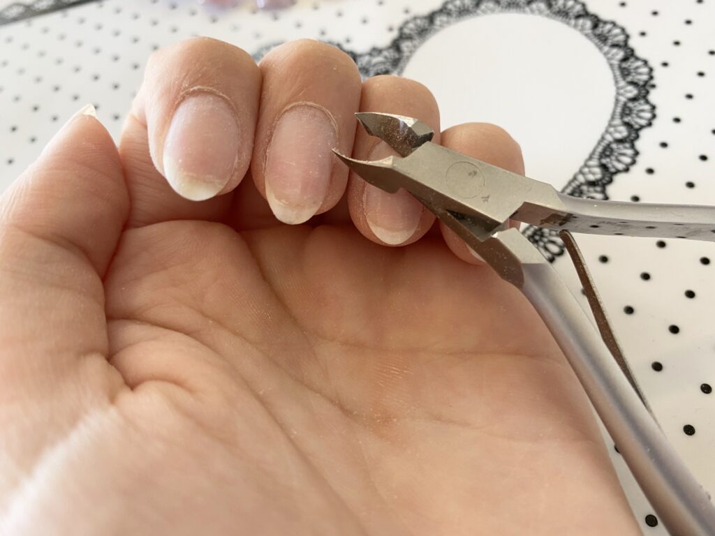 甘皮処理のやりすぎサインとは?爪を傷めない正しい見直し方│美容情報サイト Beauty Web(ビューティーウェブ)