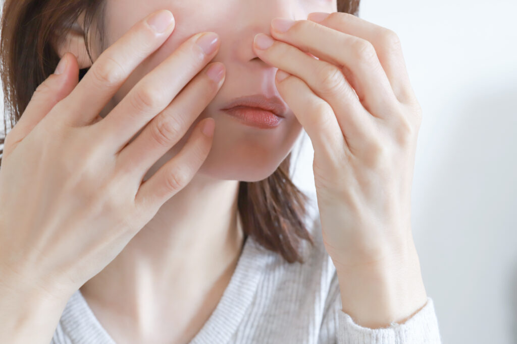 鼻の毛穴黒ずみを改善するには？角栓を溜めにくい毎日のケア方法│美容情報サイト Beauty Web(ビューティーウェブ)