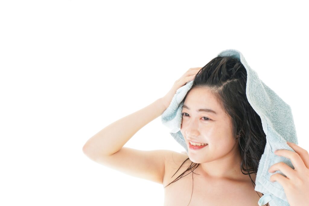 紫外線による髪のダメージを防ぐために知っておきたい原因とケア方法│美容情報サイト Beauty Web(ビューティーウェブ)