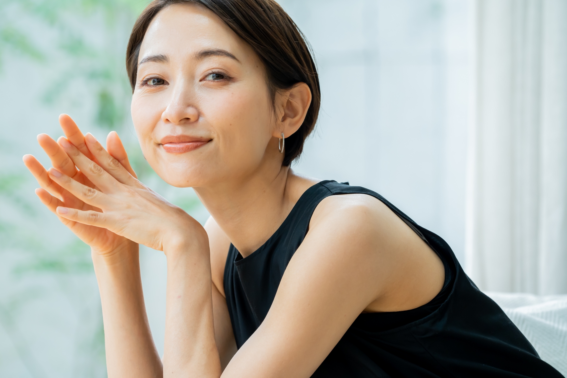 肌に透明感を出す方法は？くすみを防ぐスキンケアと生活習慣│美容情報サイト Beauty Web(ビューティーウェブ)