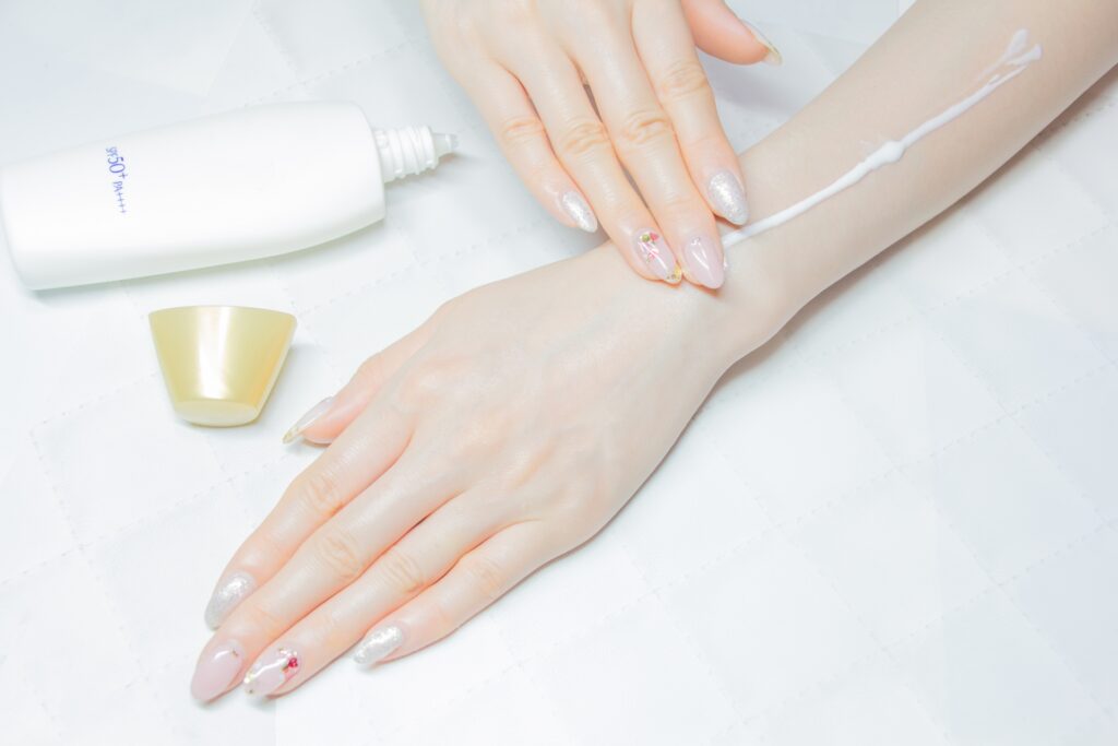 肌に透明感を出す方法は?くすみを防ぐスキンケアと生活習慣│美容情報サイト Beauty Web(ビューティーウェブ)