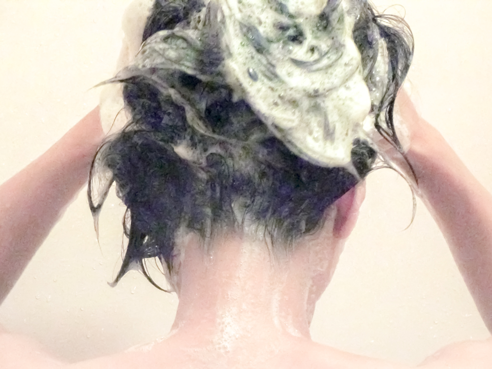 頭皮クレンジングのやりすぎを防ぐ頻度と正しいケア方法│美容情報サイト Beauty Web(ビューティーウェブ)